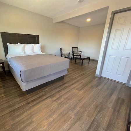 Sequoia Motel フレズノ エクステリア 写真
